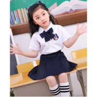 校服